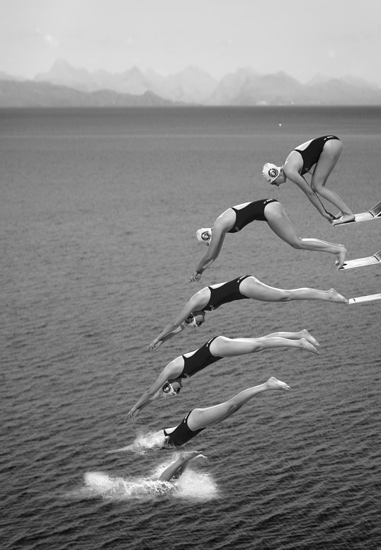 Art Print - The Beauty of Diving 100x140